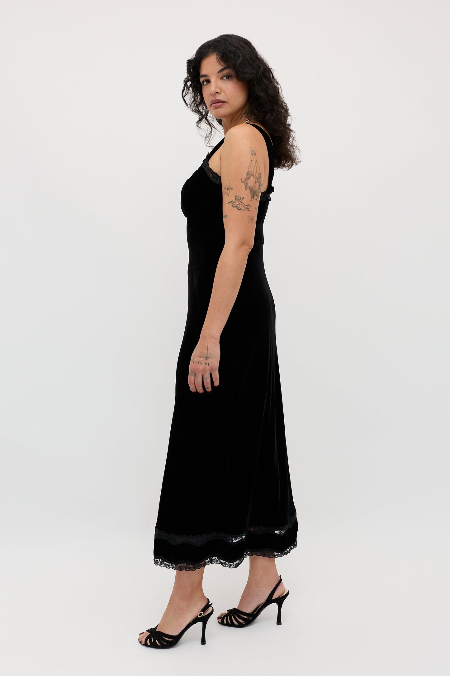 Lucie - Black