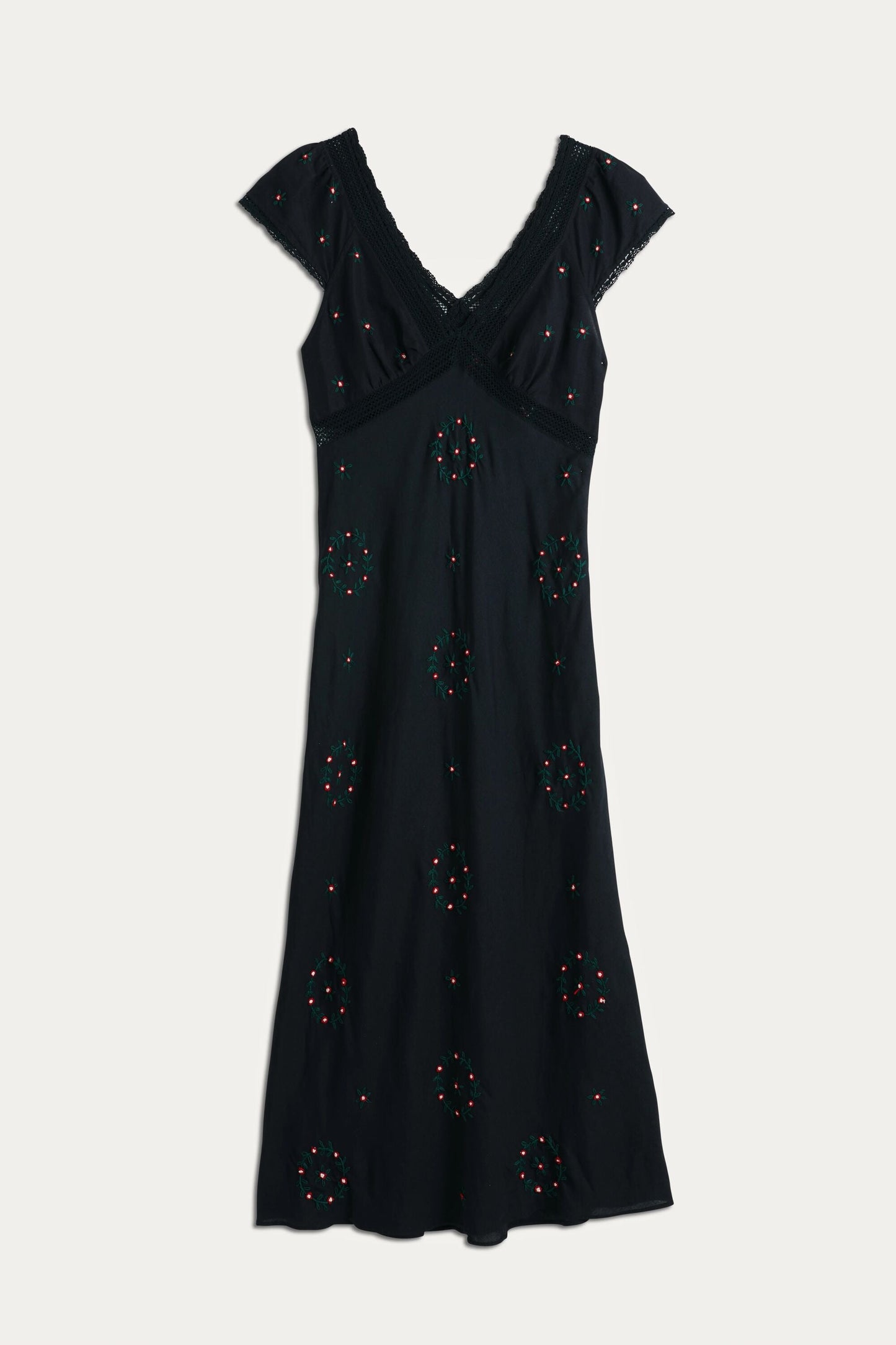 Iggy - Rose Trail Embroidery Black