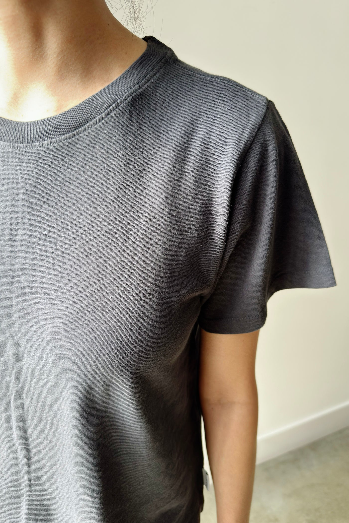 Le Bon Shoppe Airy Darling Tee - Carbon