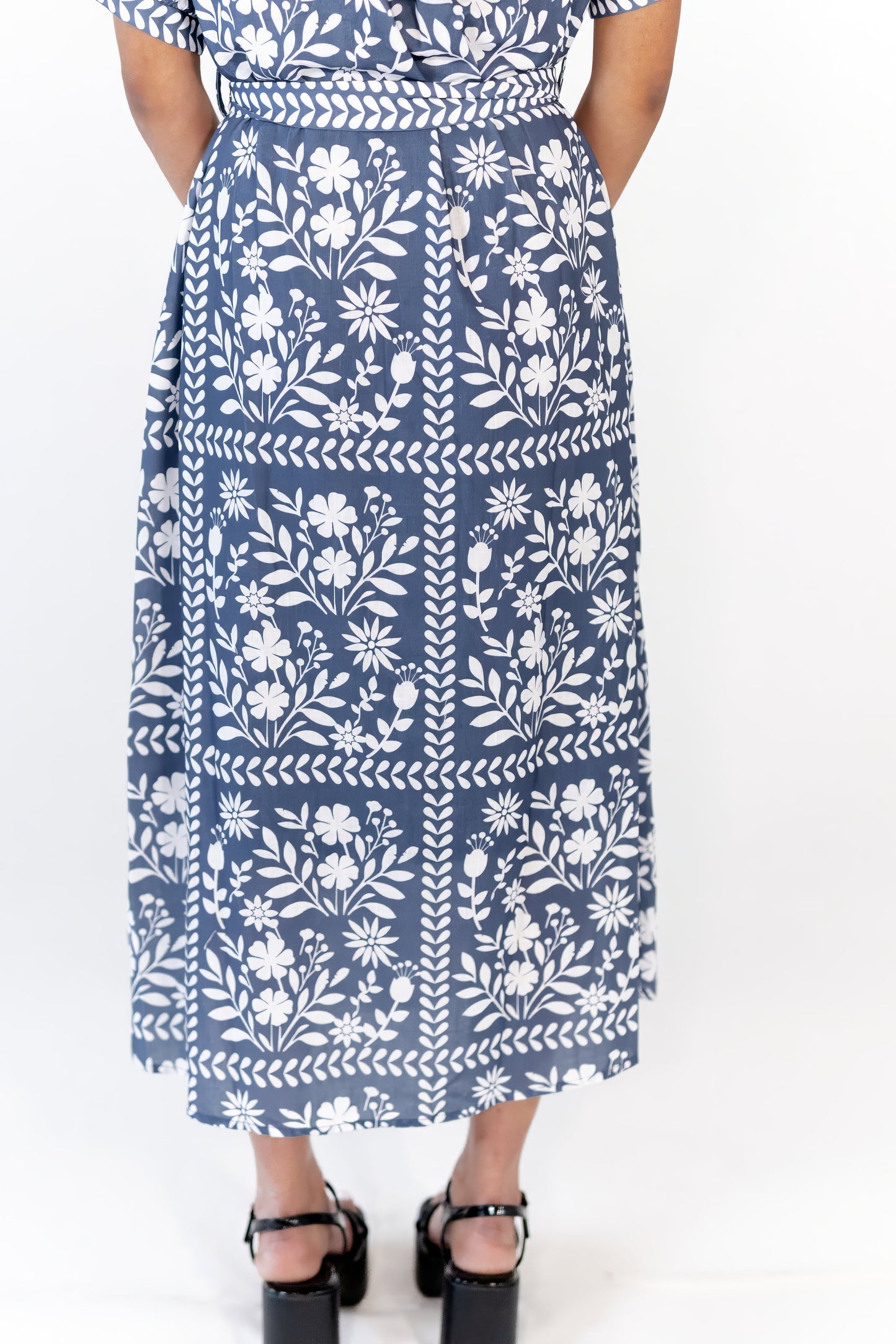 Layla Tie Waist Midi Dress