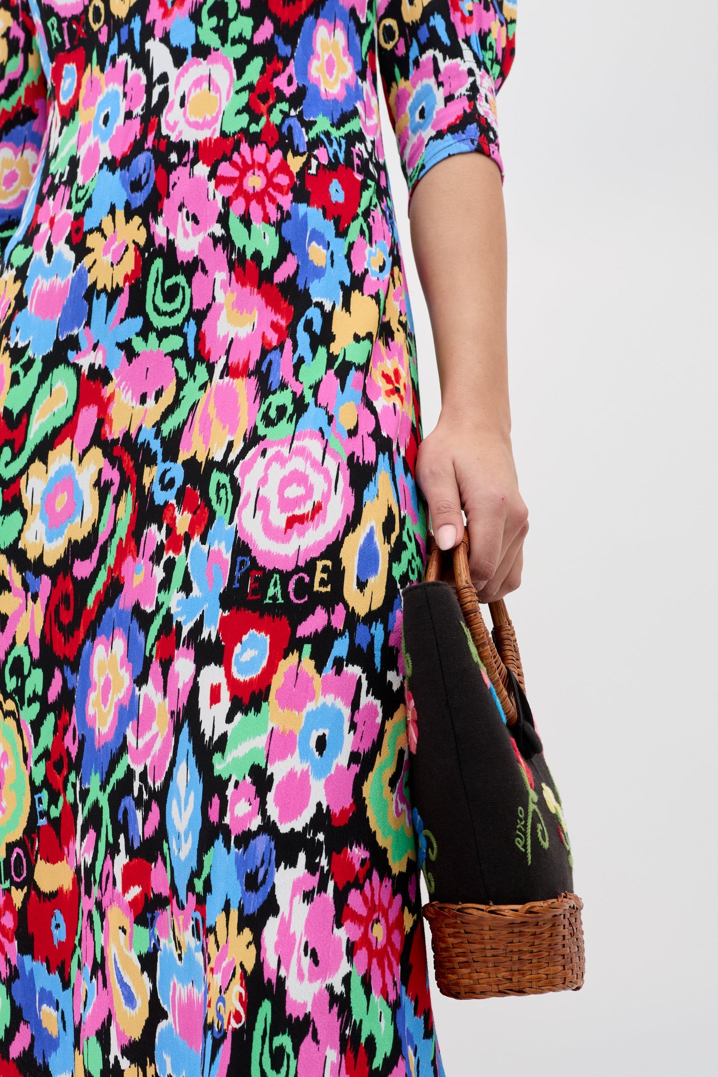 Jess - Ikat Bloom Charcoal