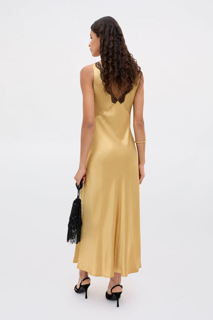Sandrine  -  Gold