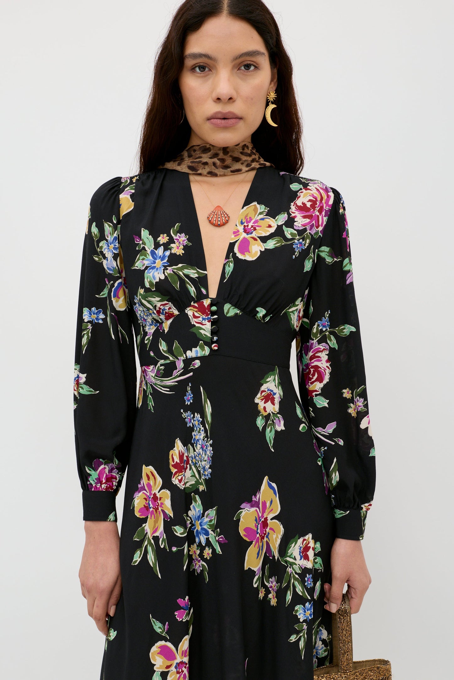 Trula  -  Vintage Bloom Black