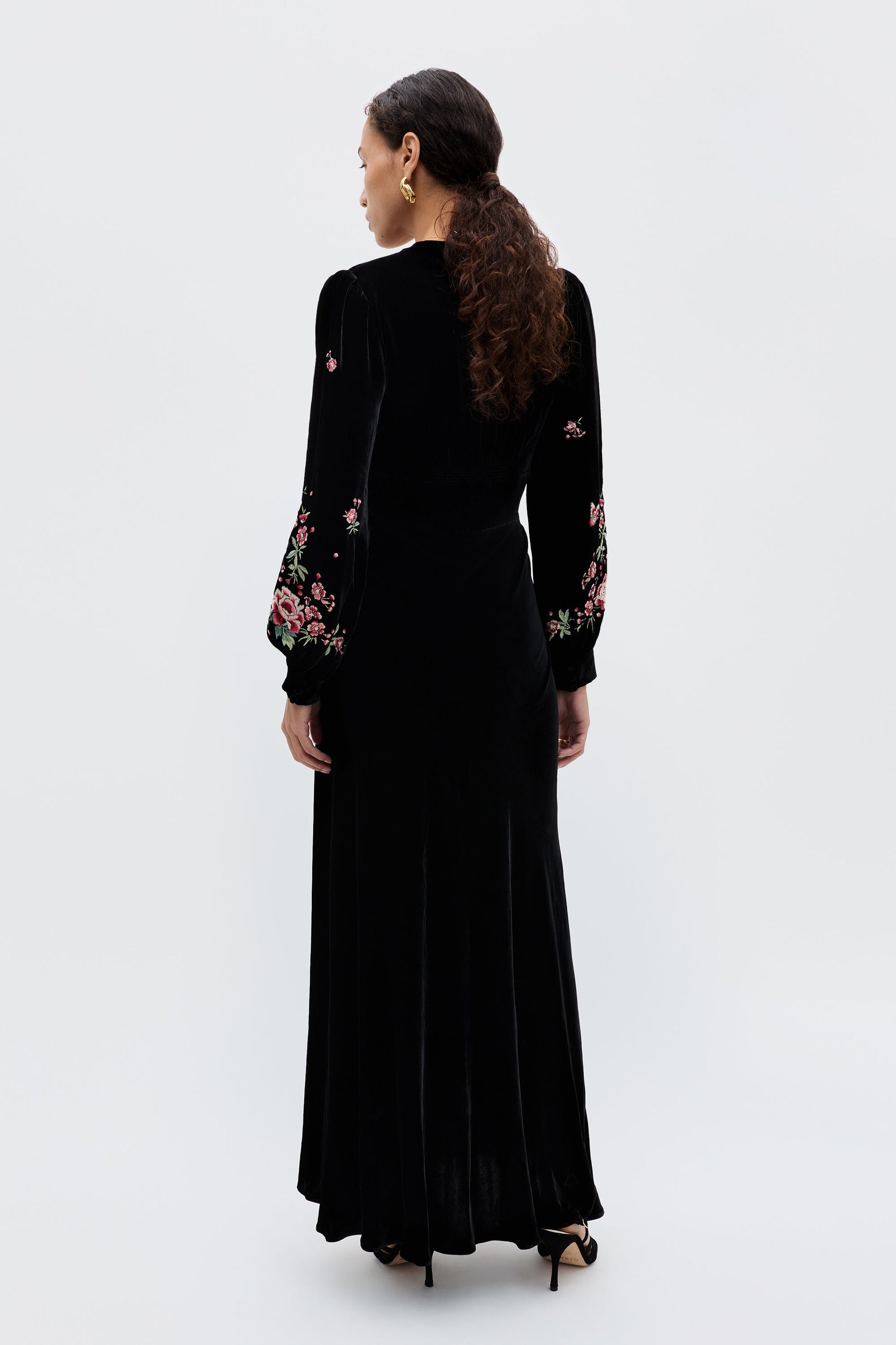 Emory - Blossom Embroidery Pink
