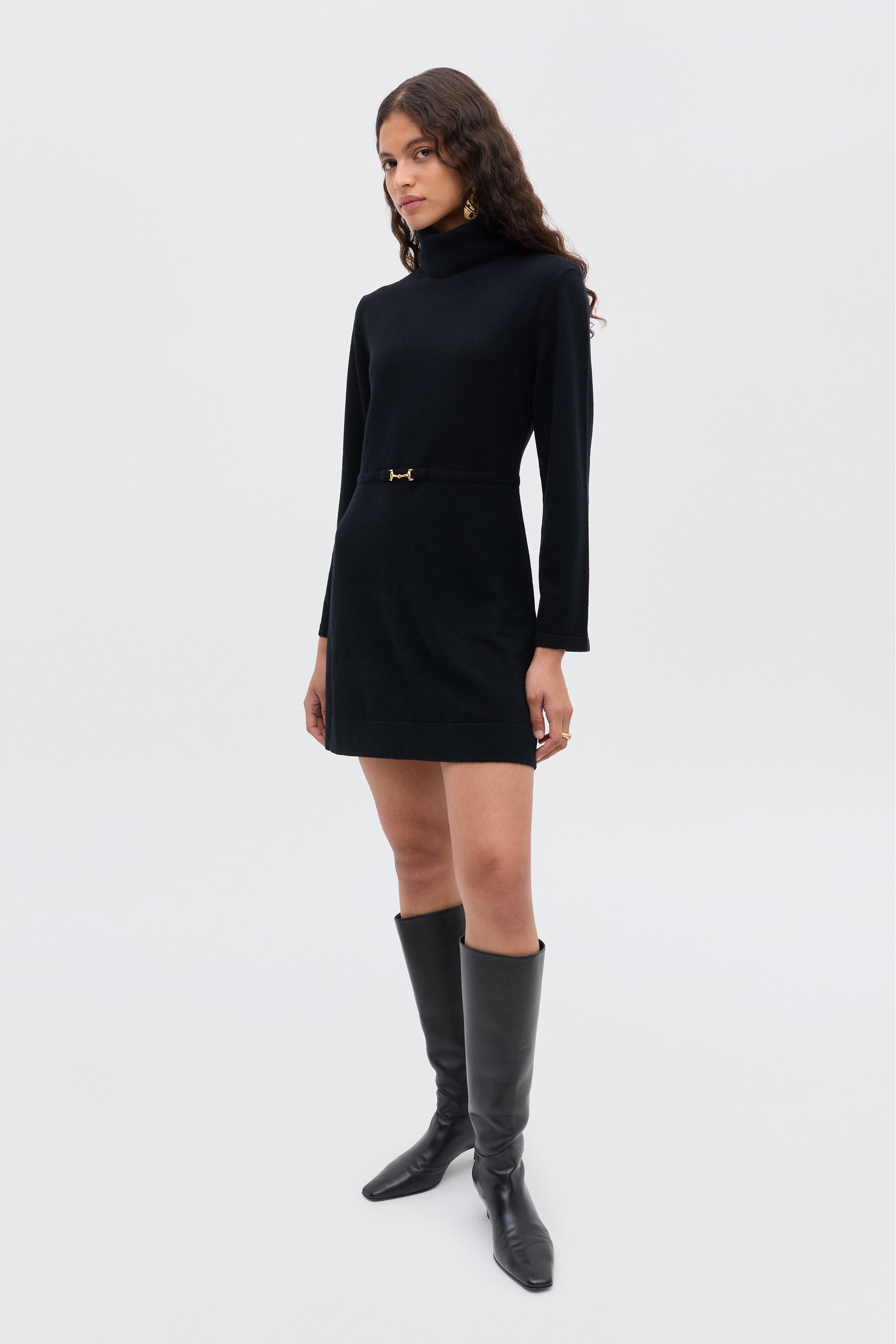 Aly - Black