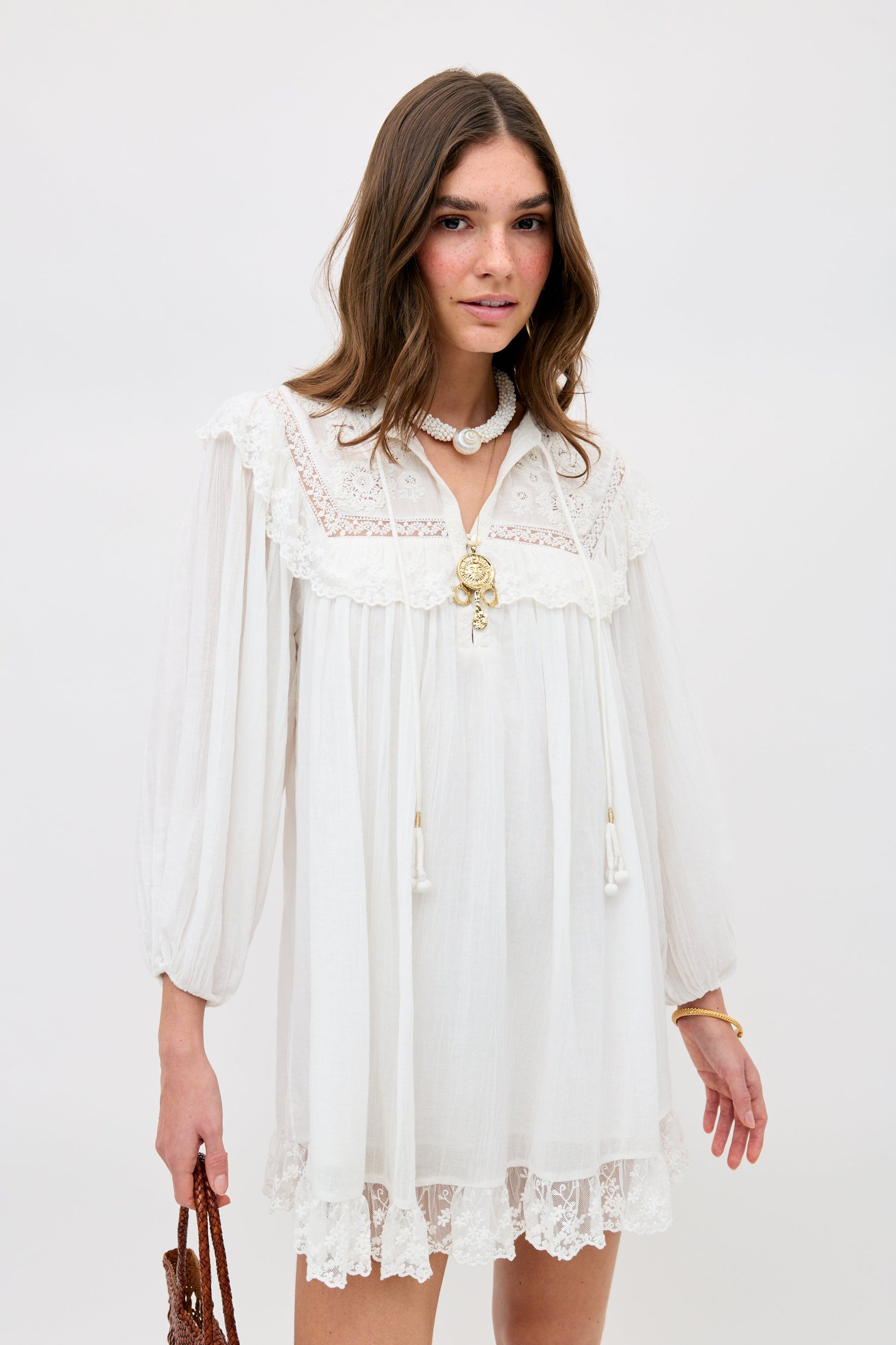 Inez - Lilly Embroidery Ivory