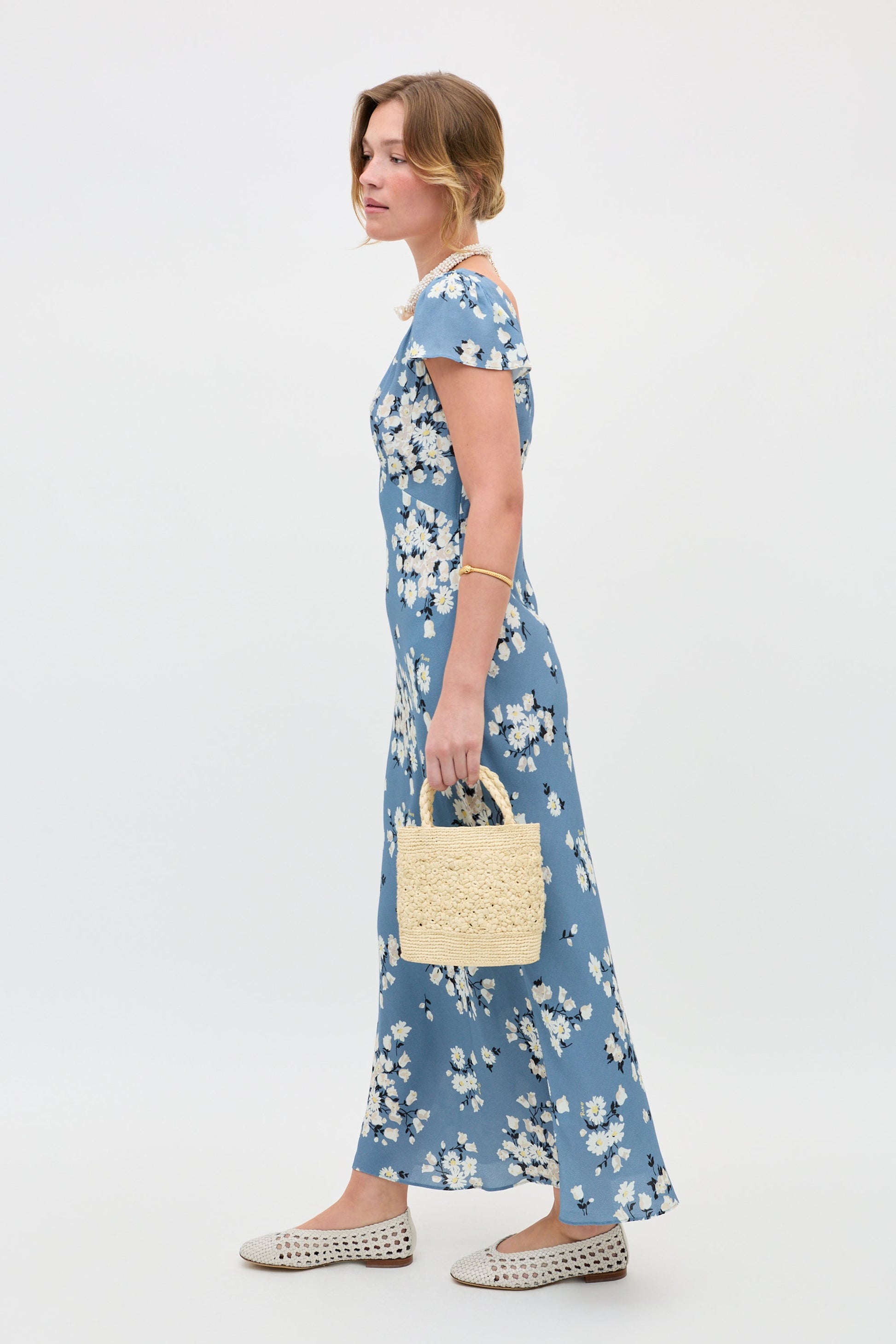 Cathy - Amelia Bouquet Blue