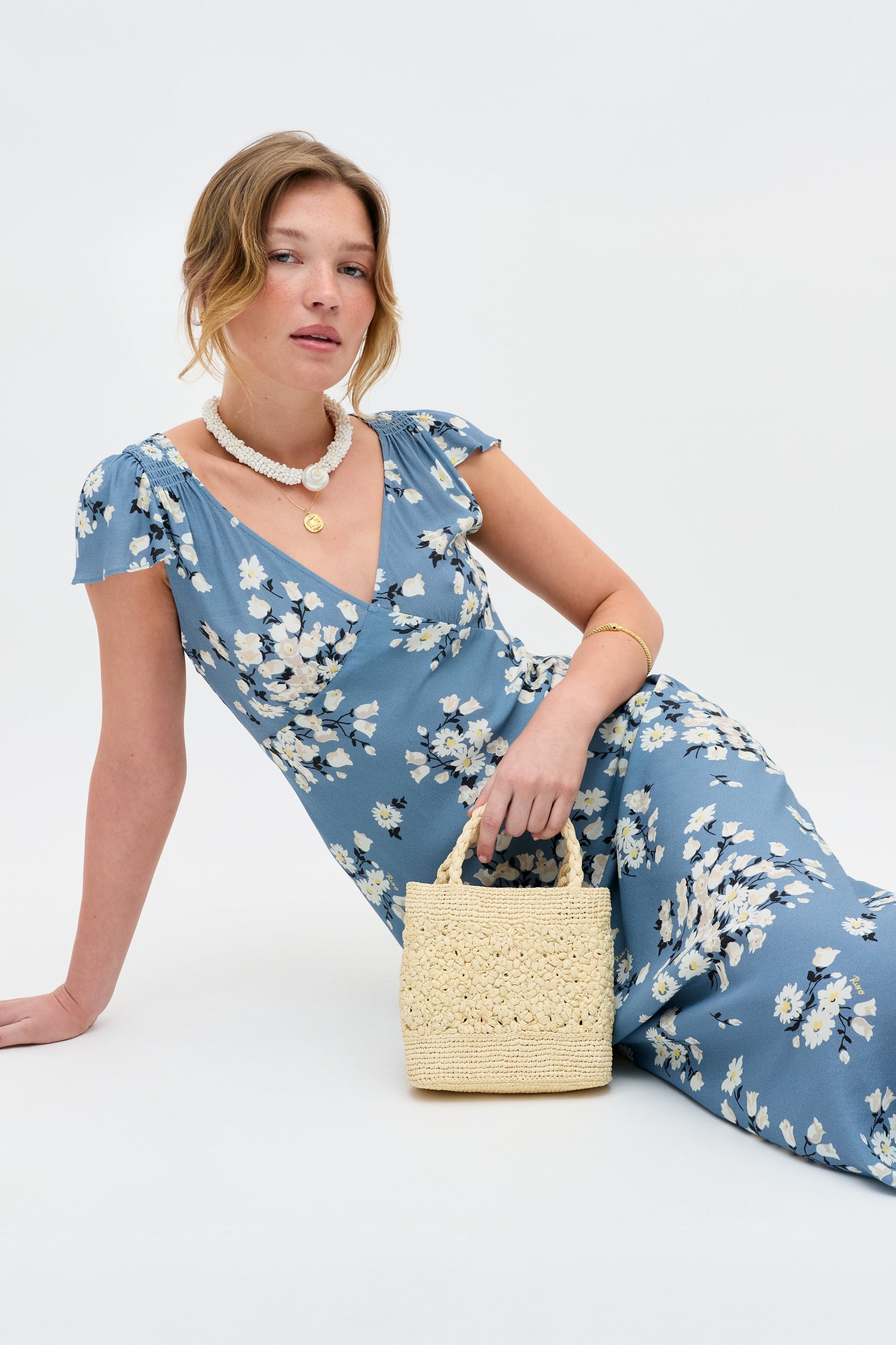 Cathy - Amelia Bouquet Blue