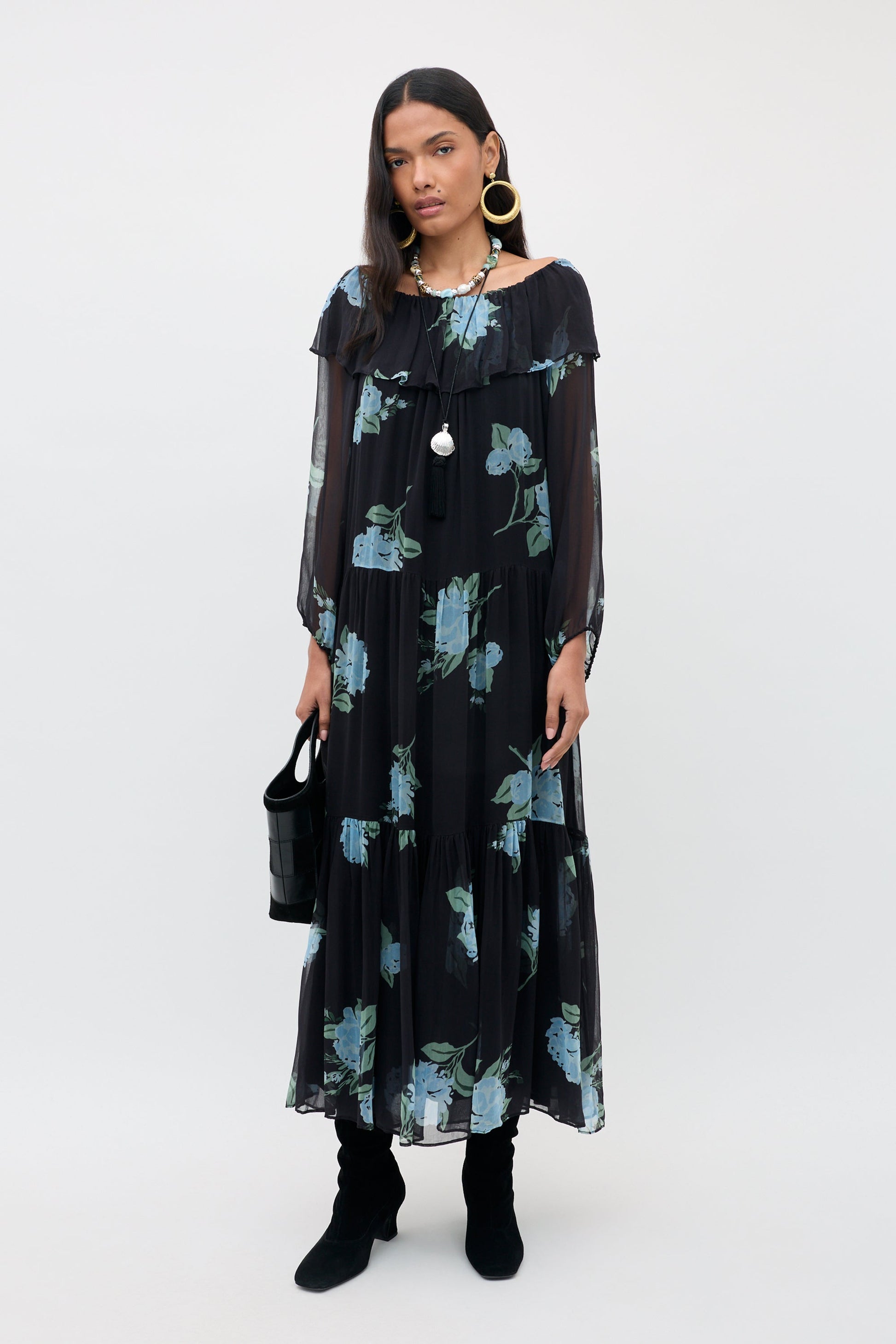 Lela - Peonies Scatter Charcoal