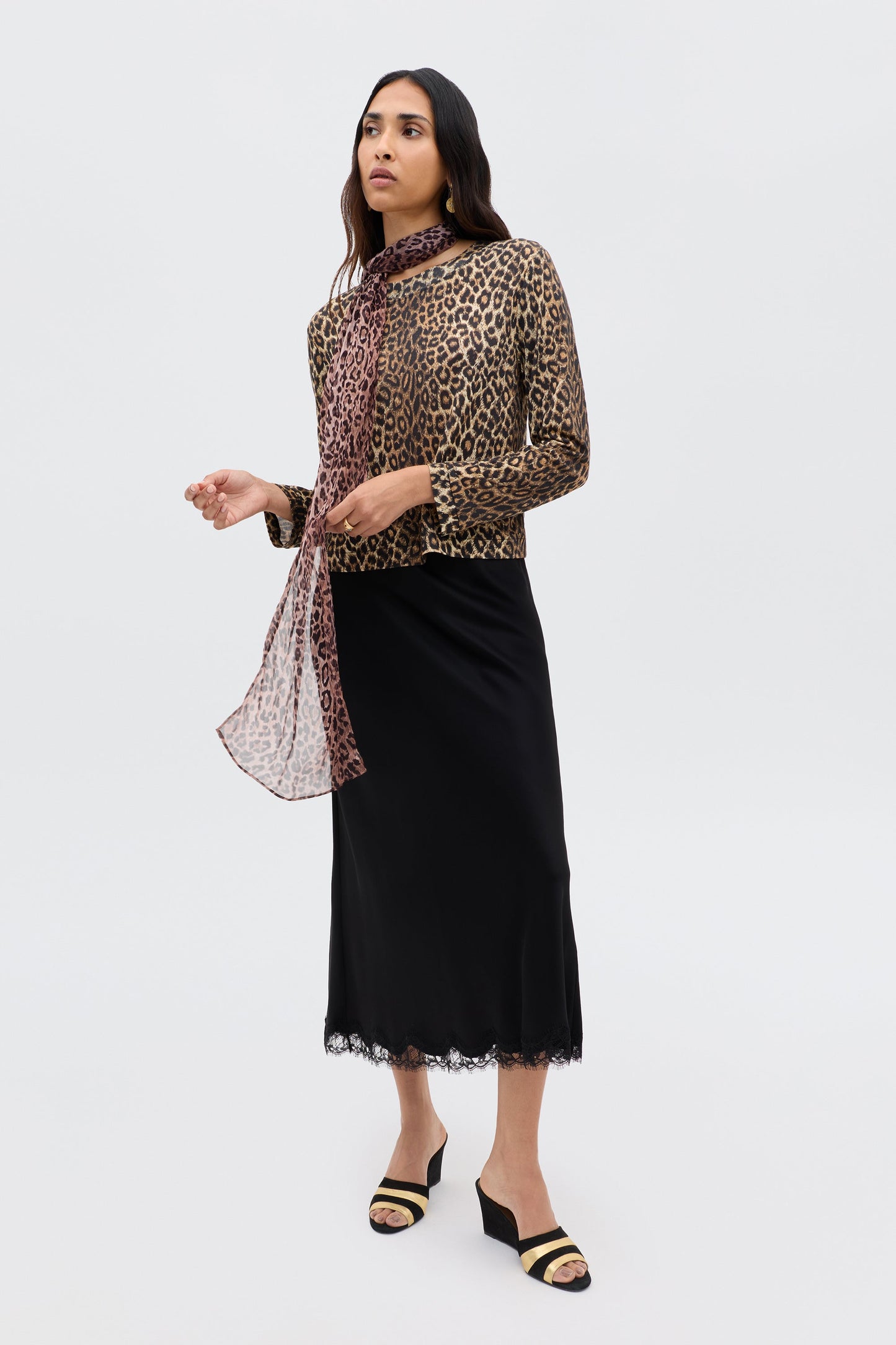 Stassie  -  Black