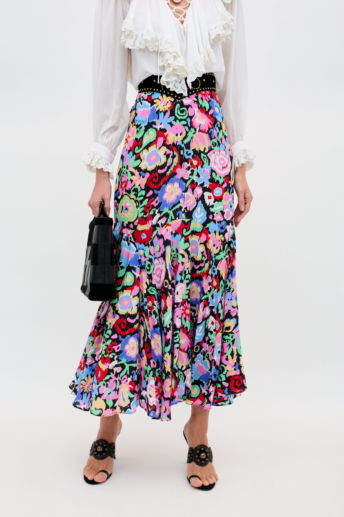 Libbie - Ikat Bloom Charcoal