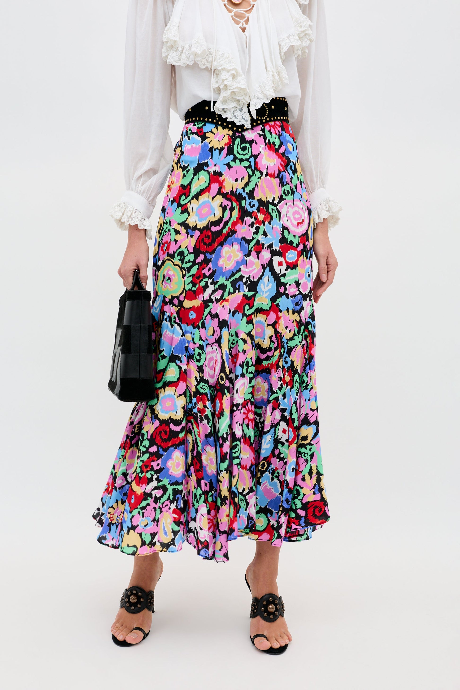 Libbie - Ikat Bloom Charcoal