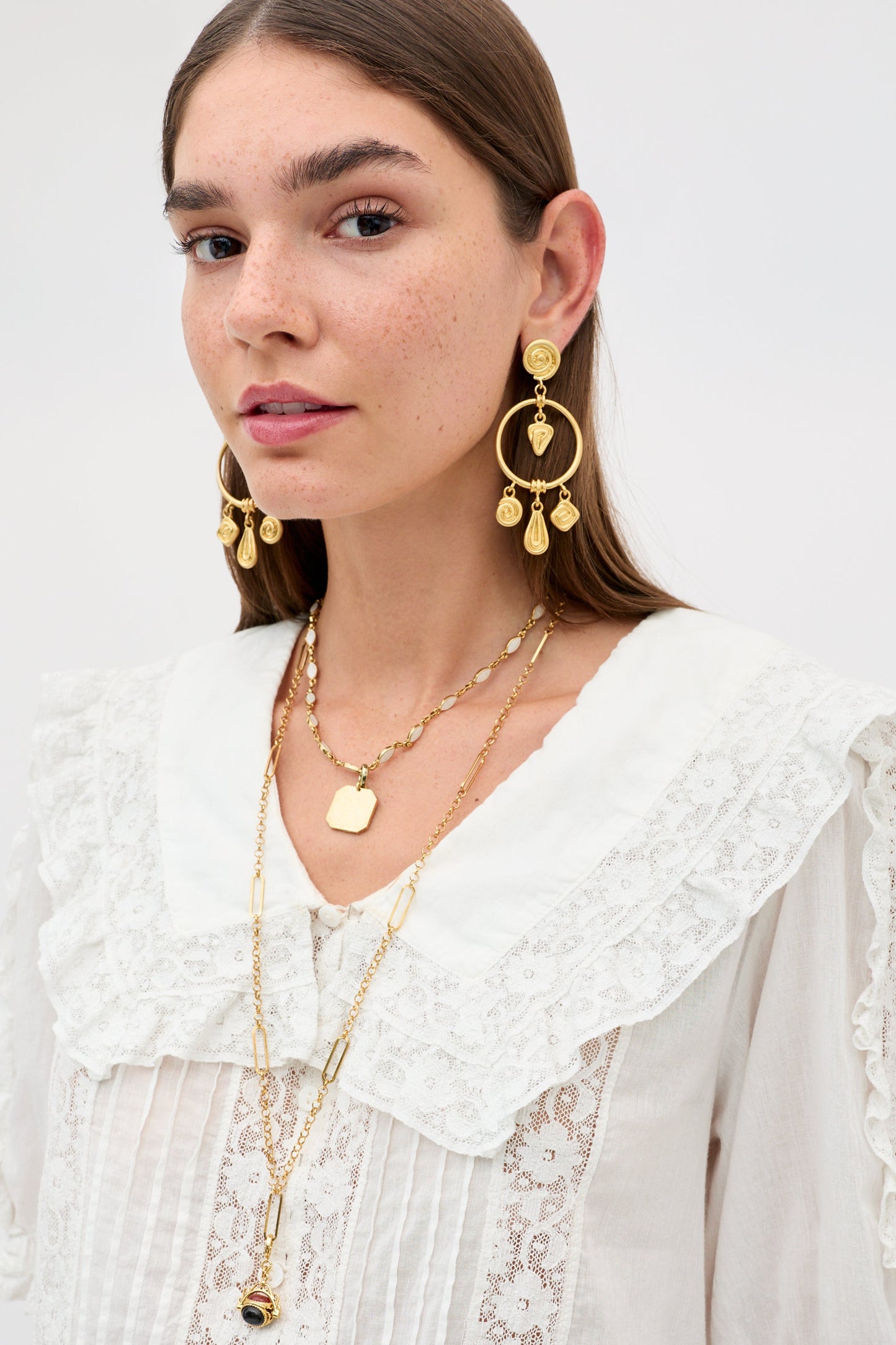 Ellery - White