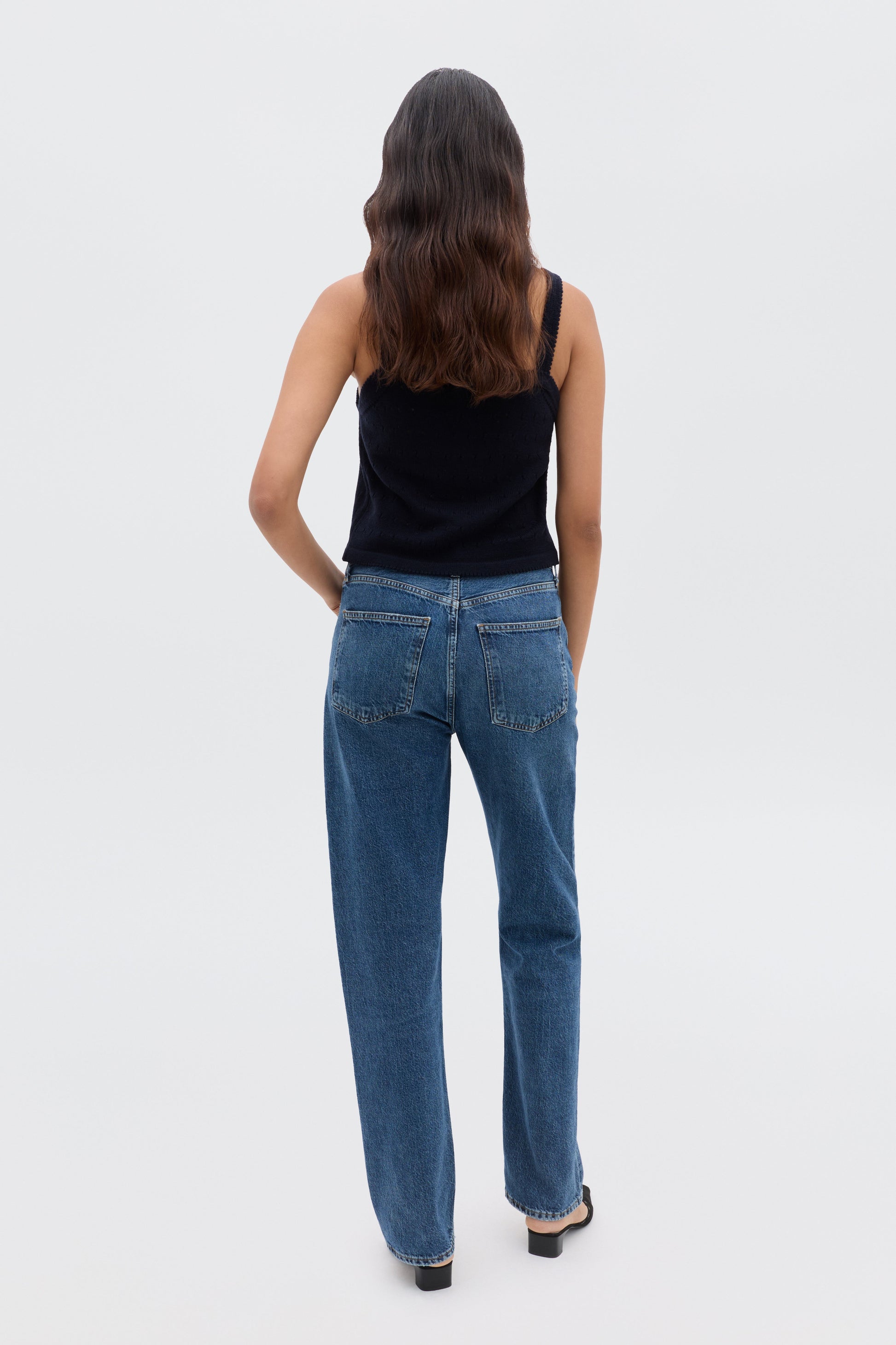 Perla - Floret Embroidery Deep Navy