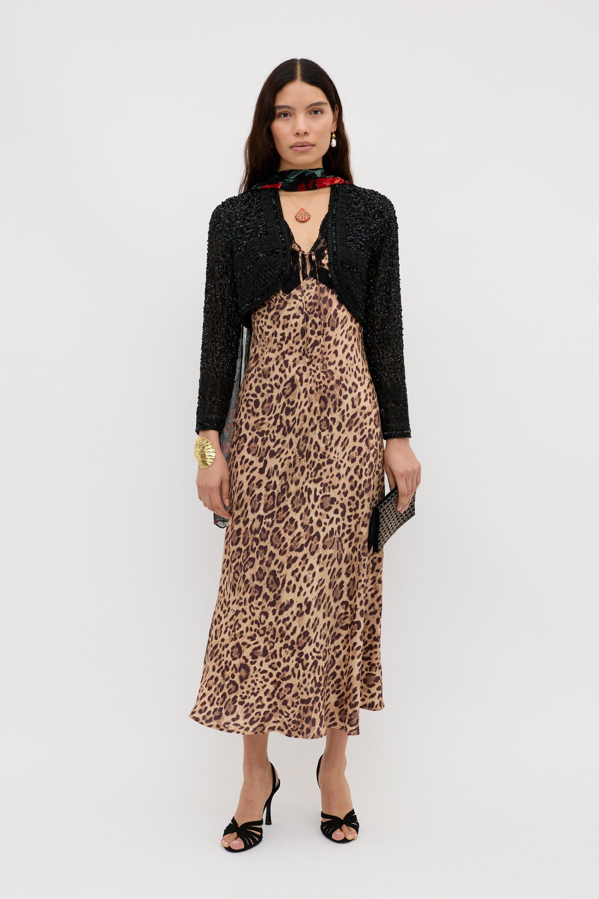 Cliona  -  Deco Embellishment Black