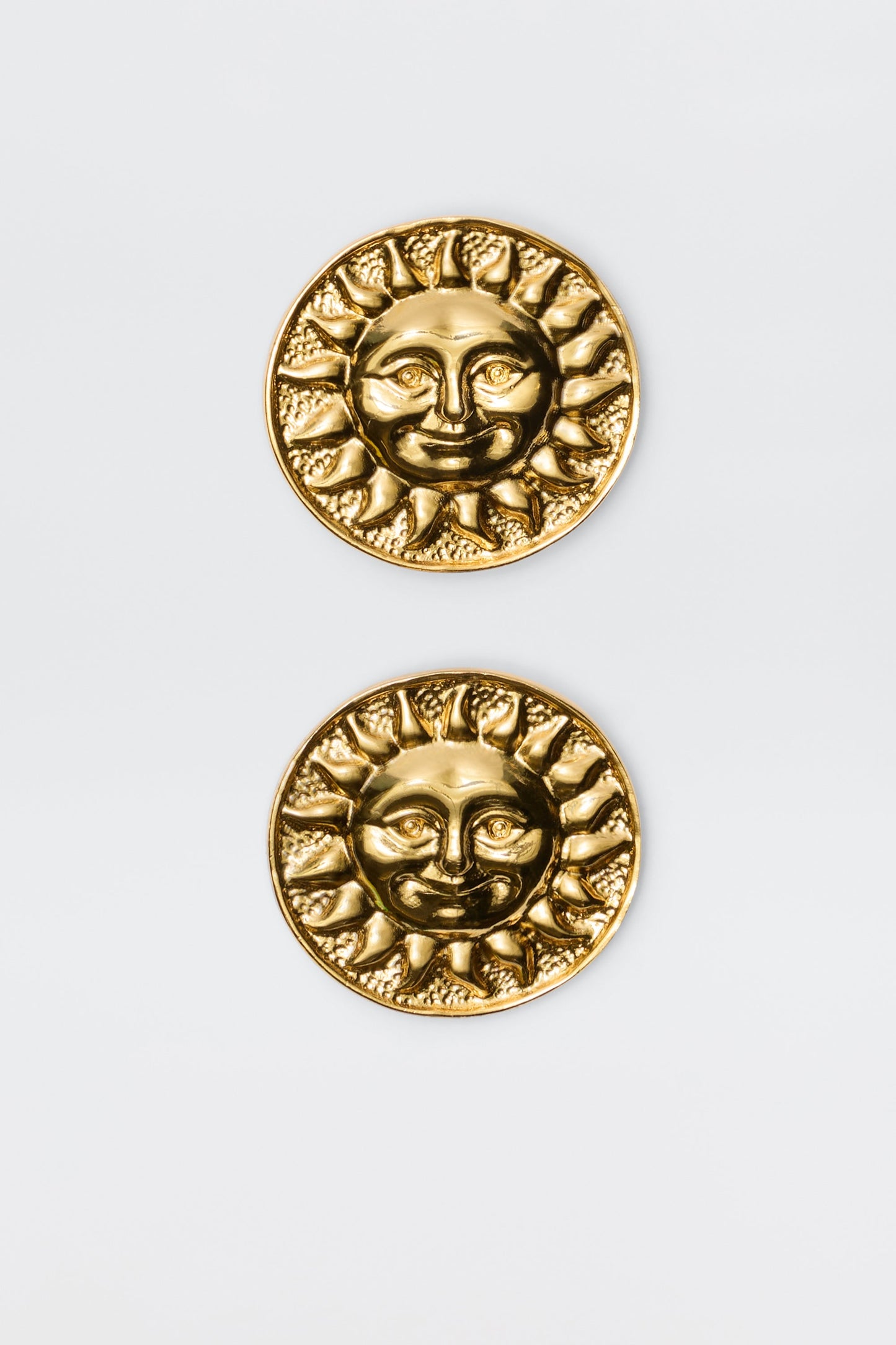 Noni  -  Gold