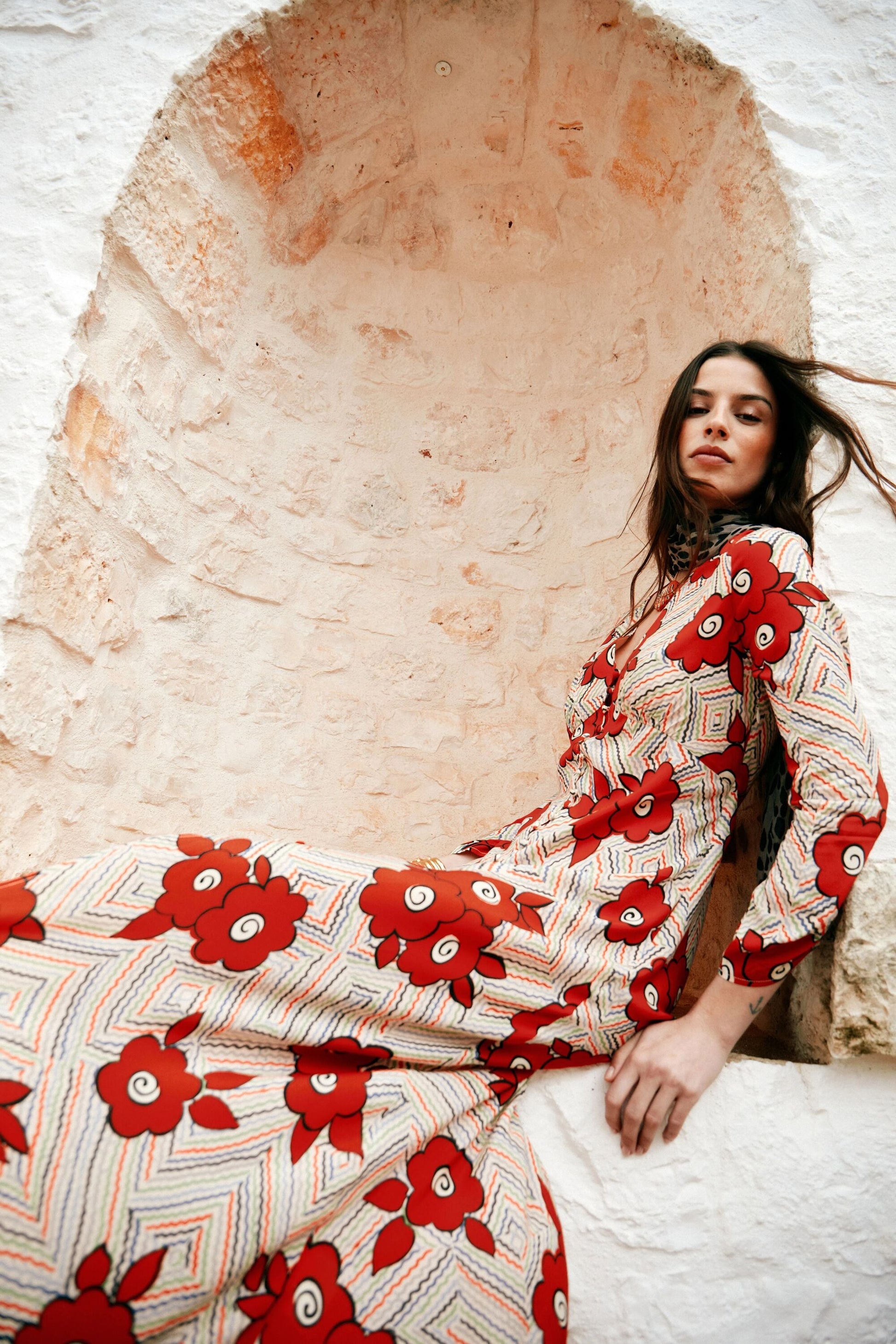 Katie  -  Milos Floral Cream