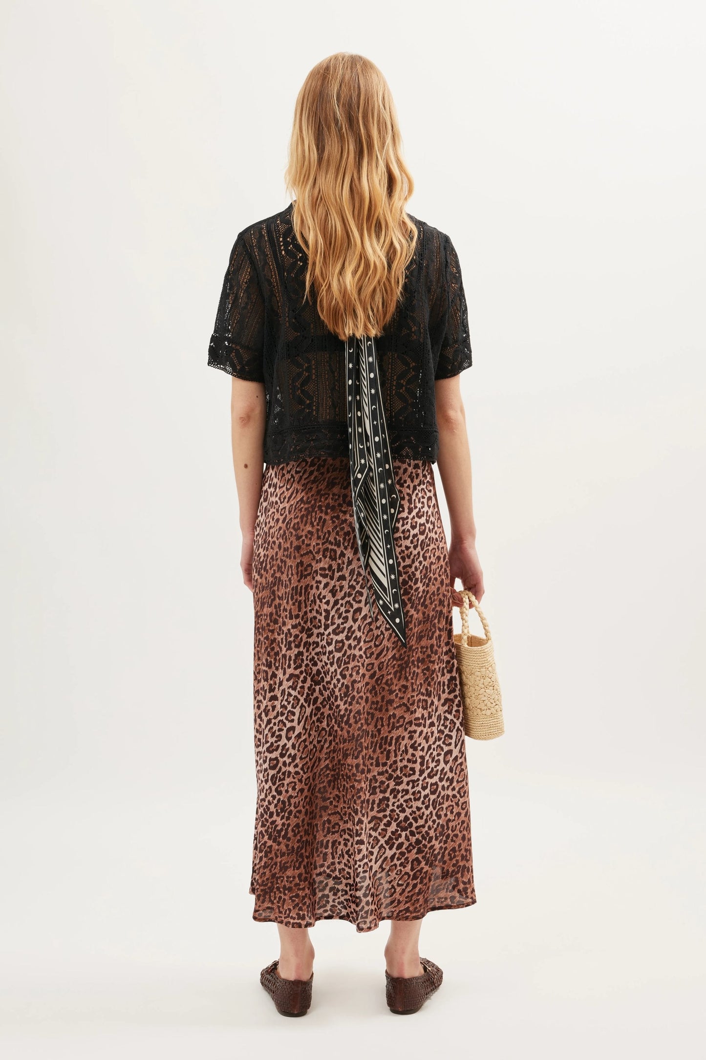 Diona  -  Black