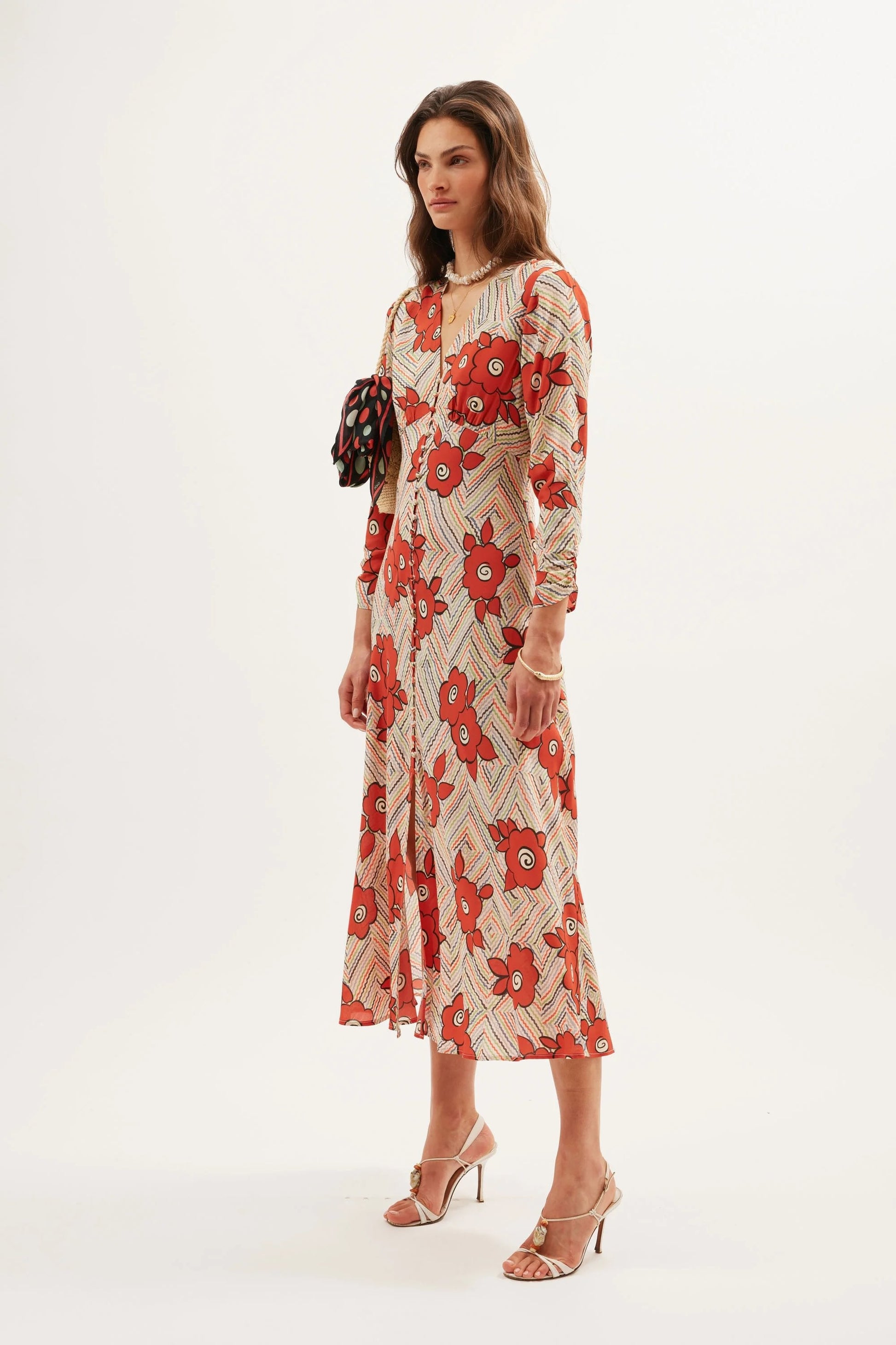 Katie  -  Milos Floral Cream