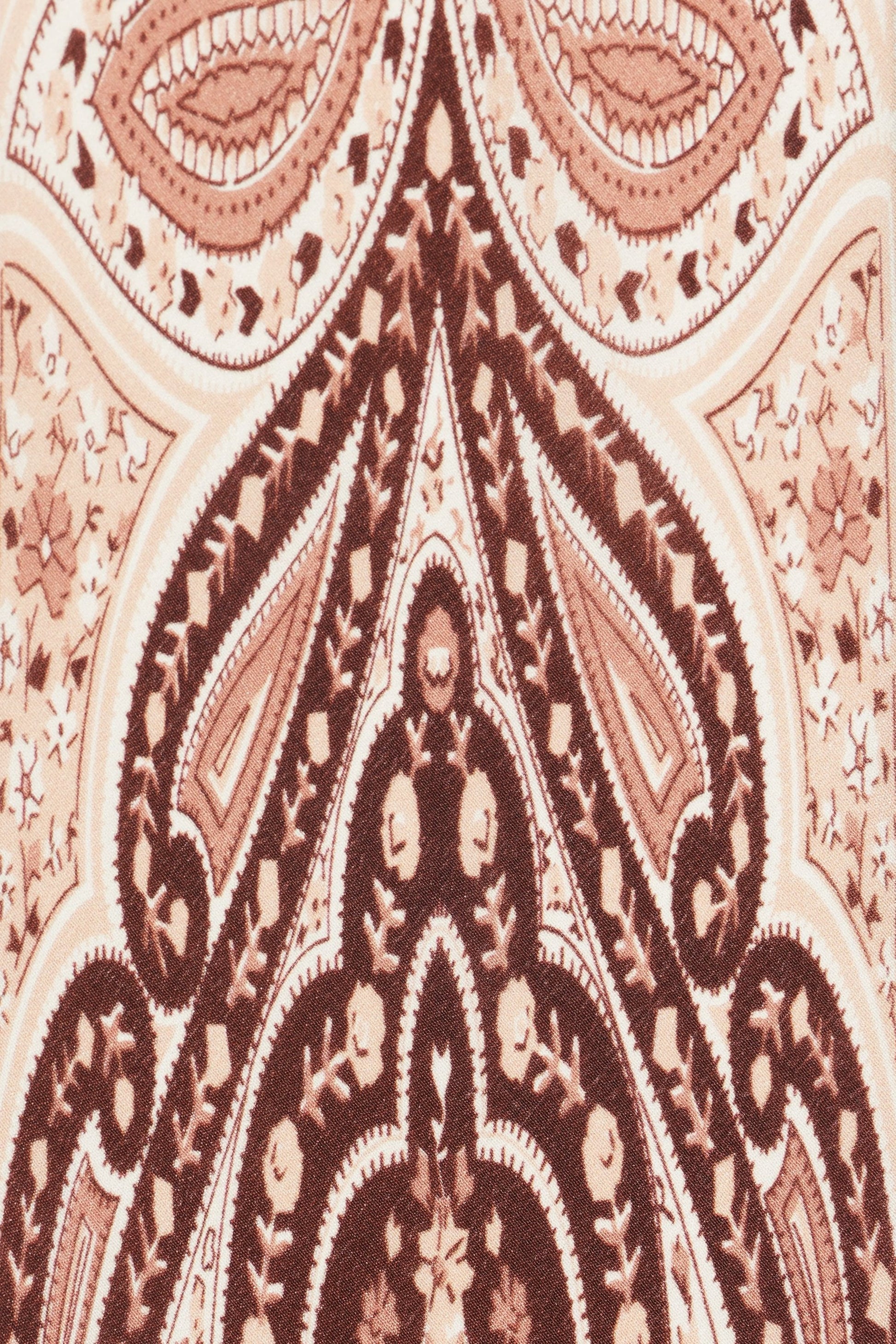 Yelina  -  Paisley Flora Brown