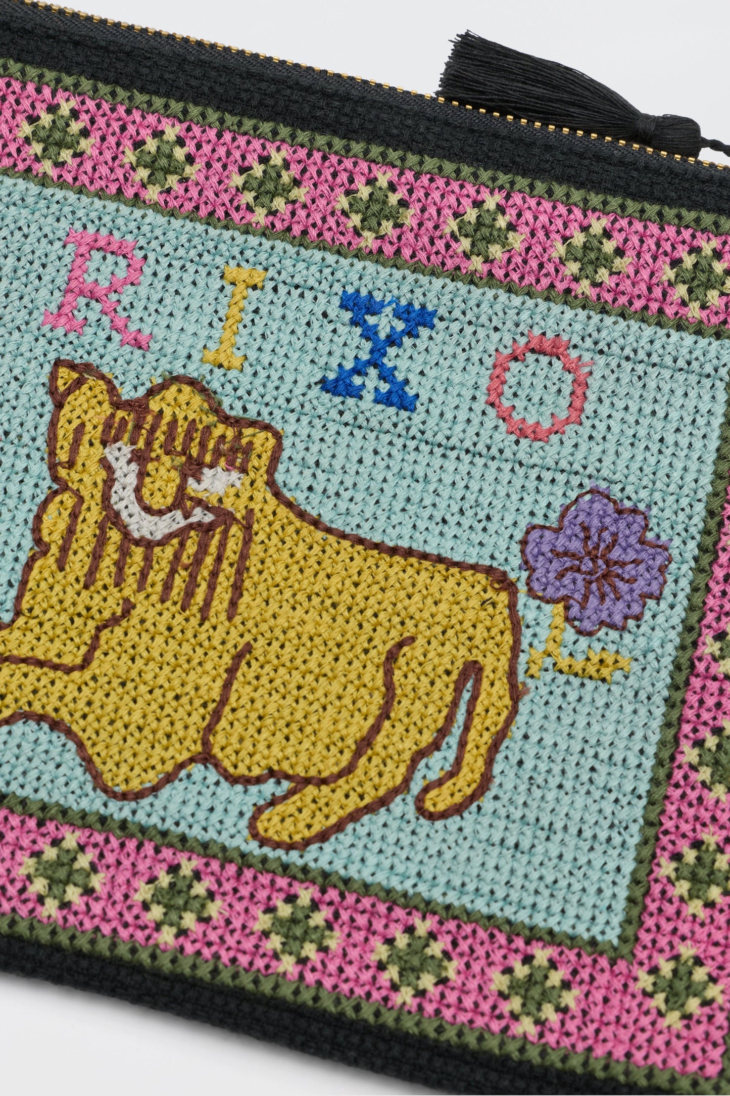 Beau  -  Mini Leo Cross Stitch Embroidery Charcoal