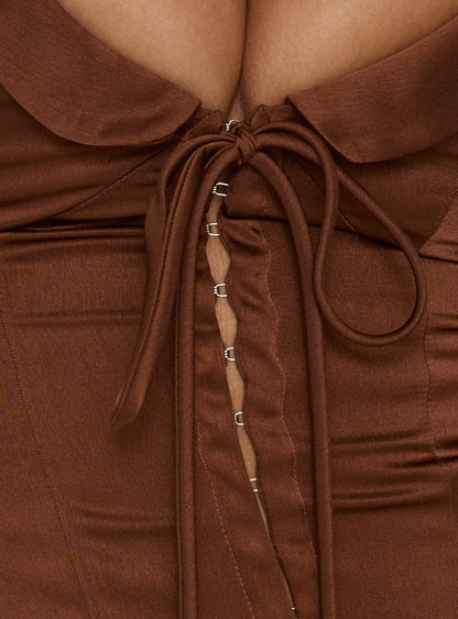 Aubrette Satin Collar Top Chocolate