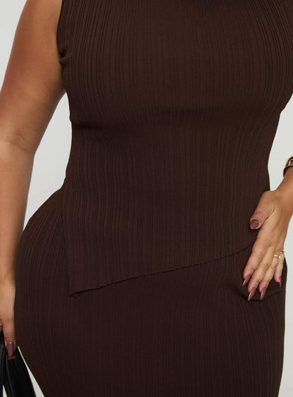 Basile Set Chocolate Curve