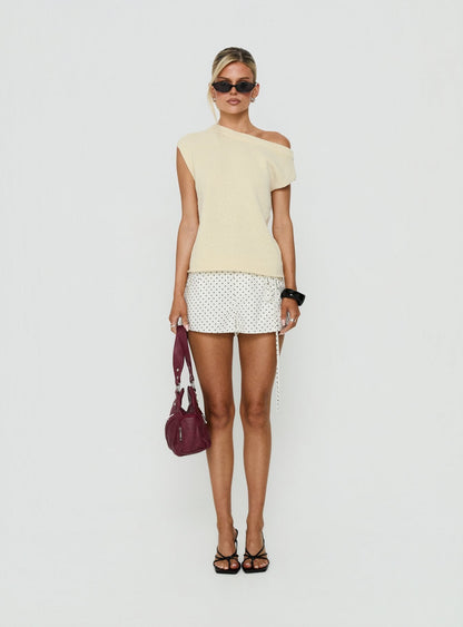 Ashfield Off Shoulder Top Lemon