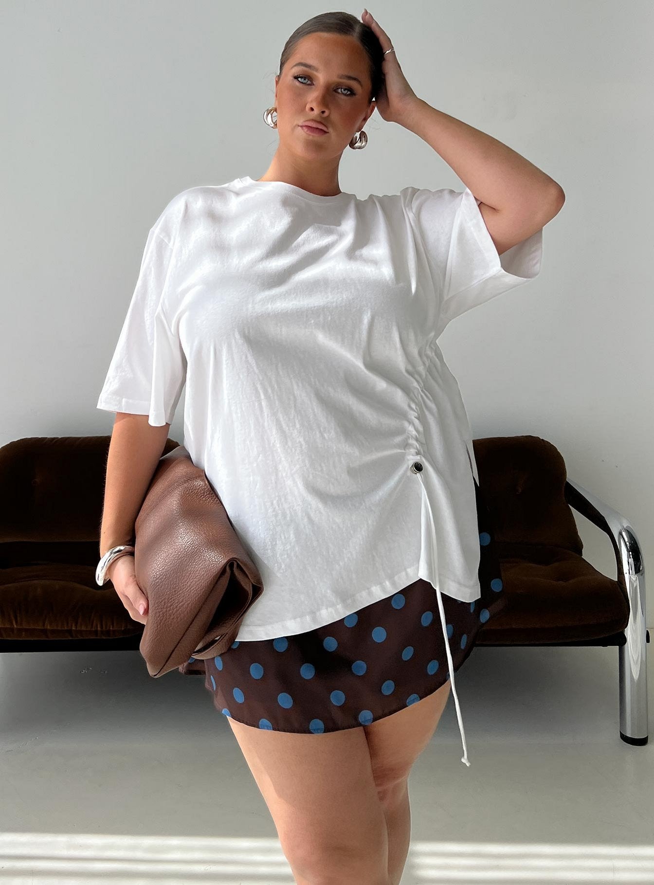 Agnessa Ruched Detail Oversized Tee White Curve