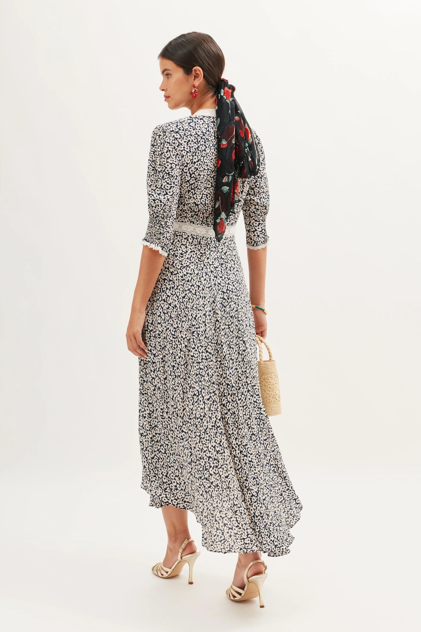Amina - English Daisy Deep Navy