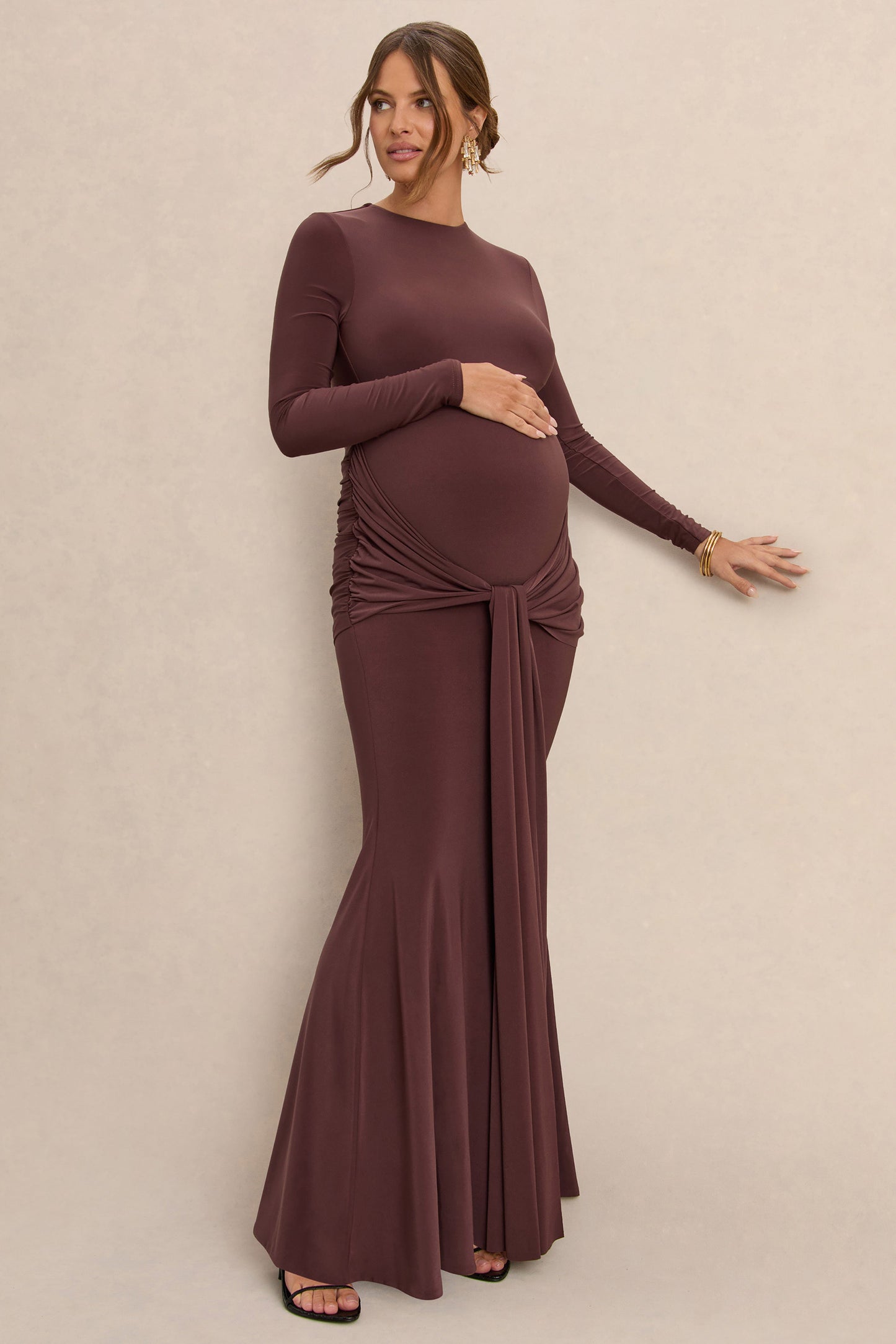 Aveny | Brown Crew-Neck Maternity Maxi Dress With Ruched-Detailing And Sash