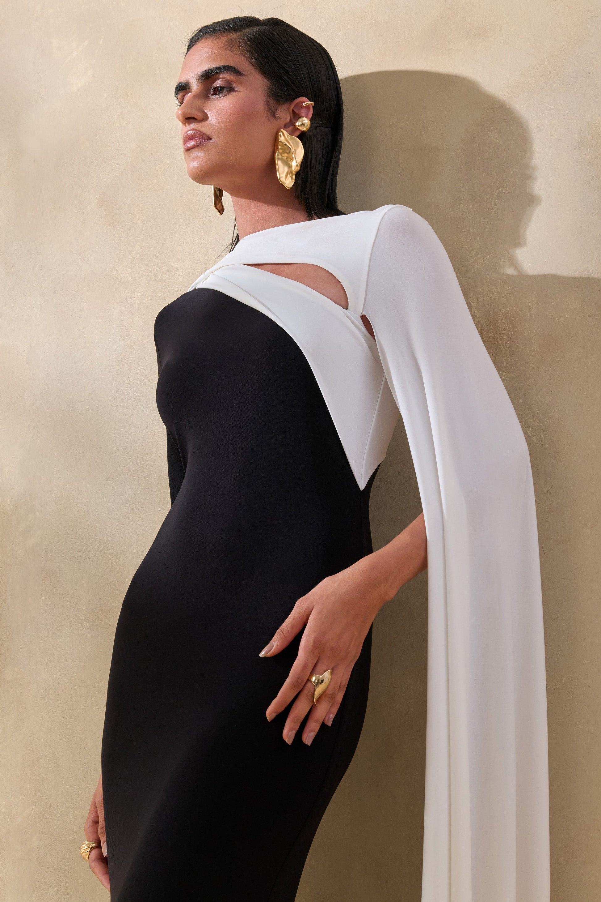 Dabria | Black And White Asymmetric-Neck Maxi Dress With Cape-Sleeve