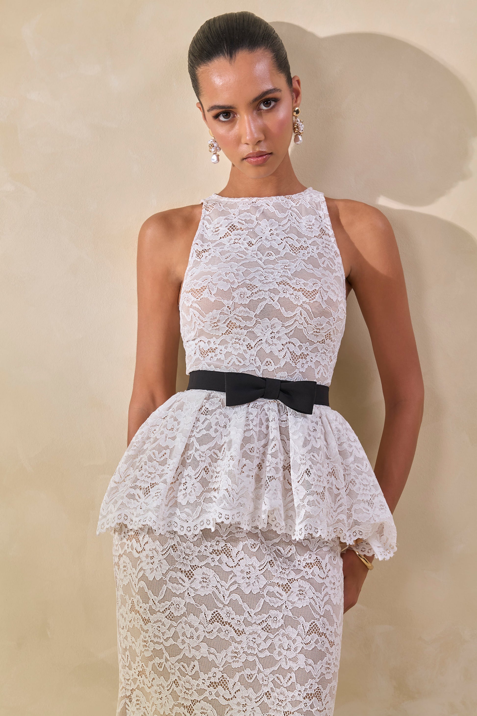 Malisse | White Lace Round-Neck Top With Belt-Detail