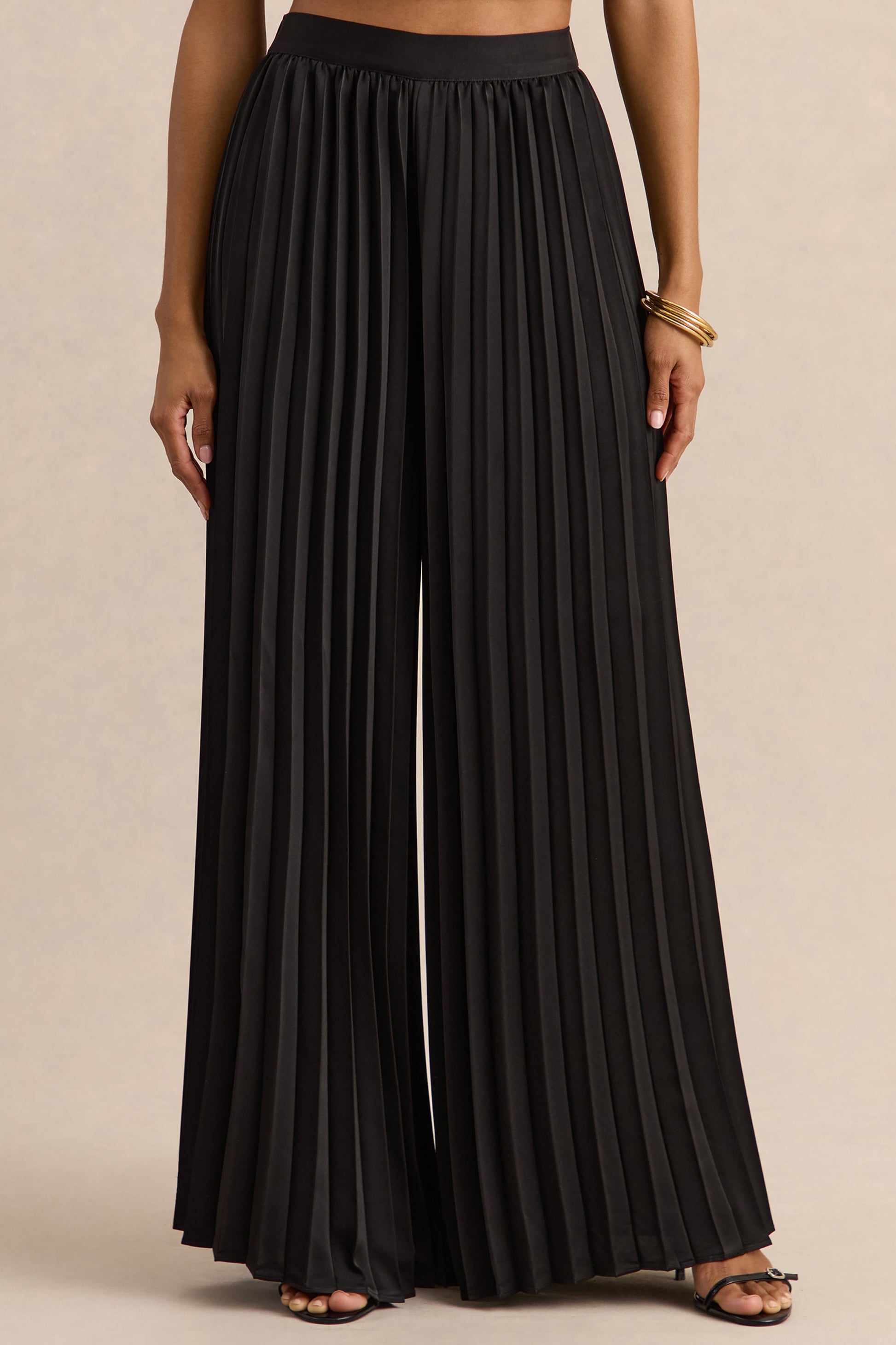 Lerenza | Black Satin Wide-Leg Pleated Trousers