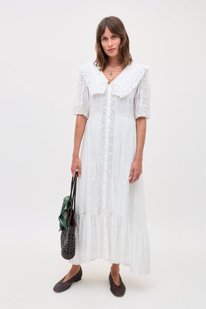 Edina - Pansy Embroidery White