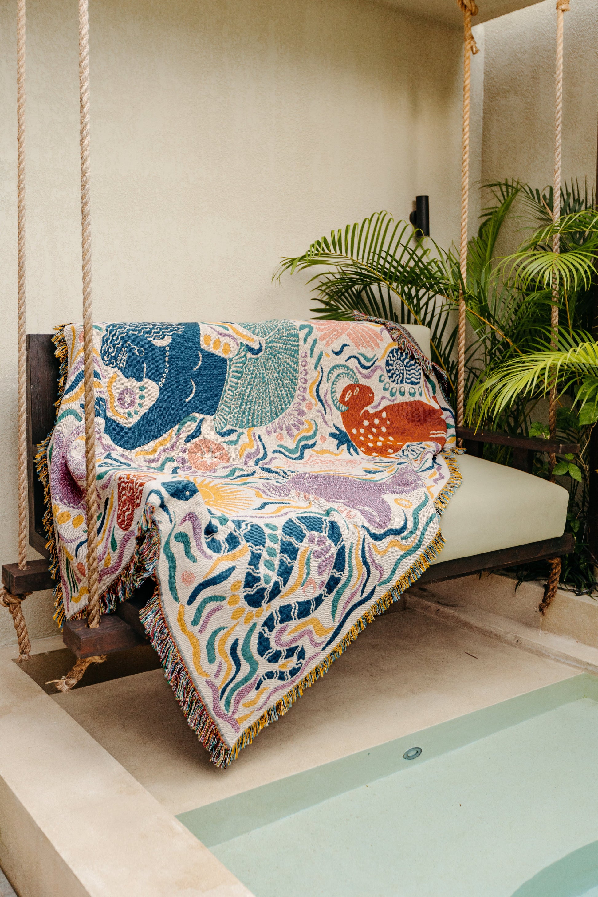 Athena Throw - Ivory