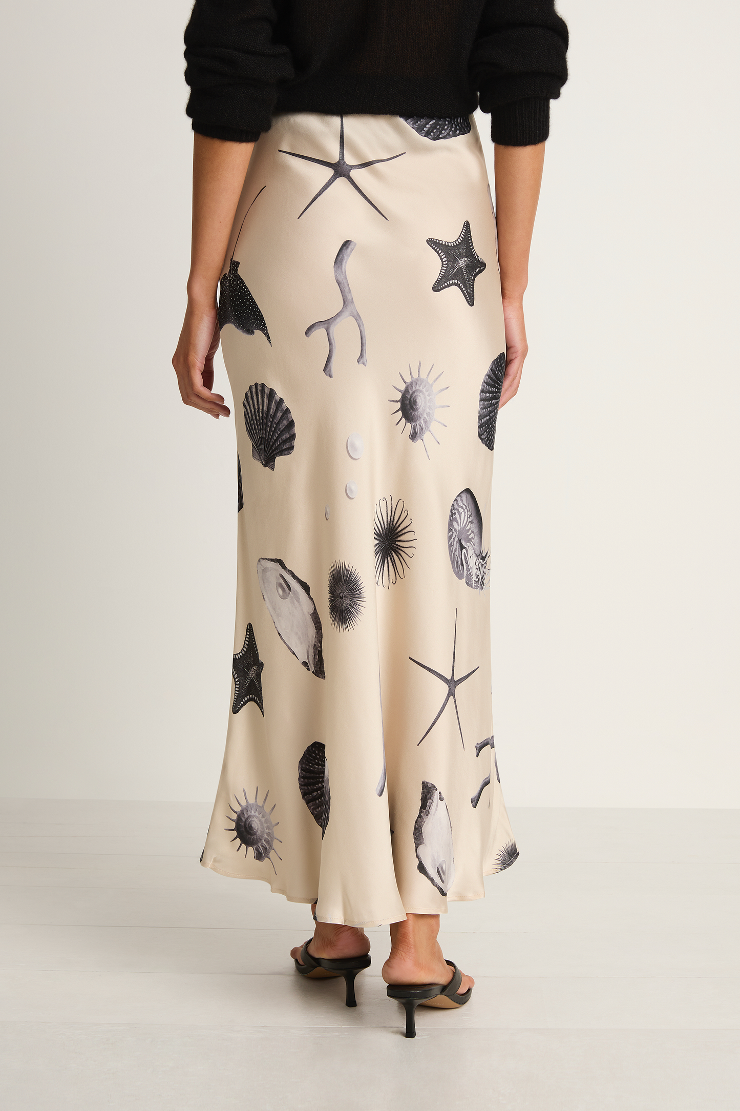 Silk Laundry Long Bias Cut Skirt - Seashells