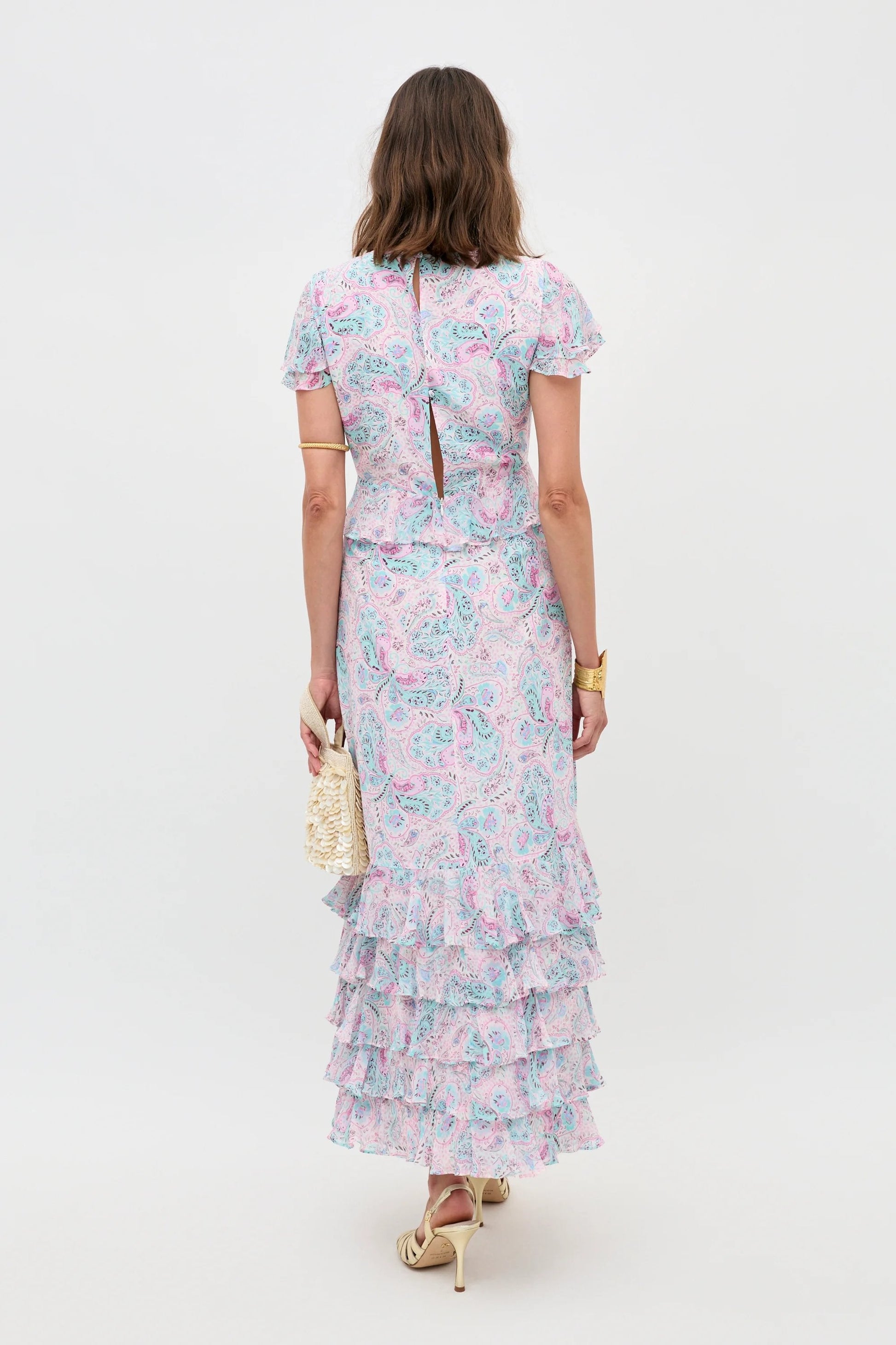 Thanvi - Butterfly Paisley Cream