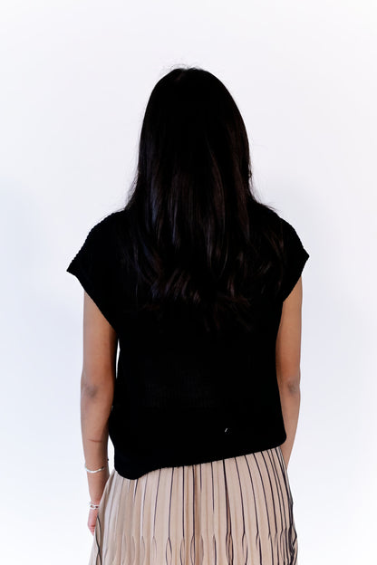 Vixi Button Up Top · Black