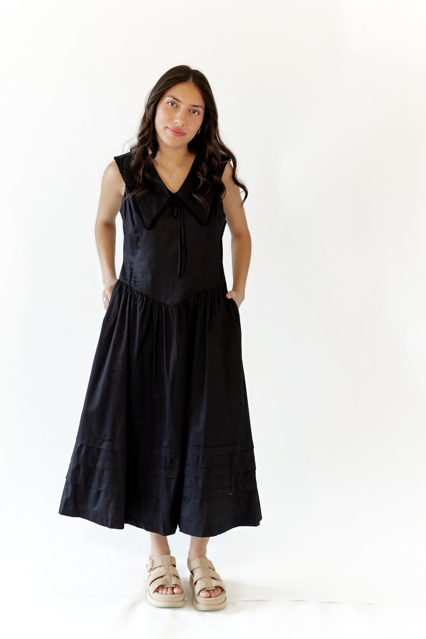 Edith Drop Waist Midi · Black