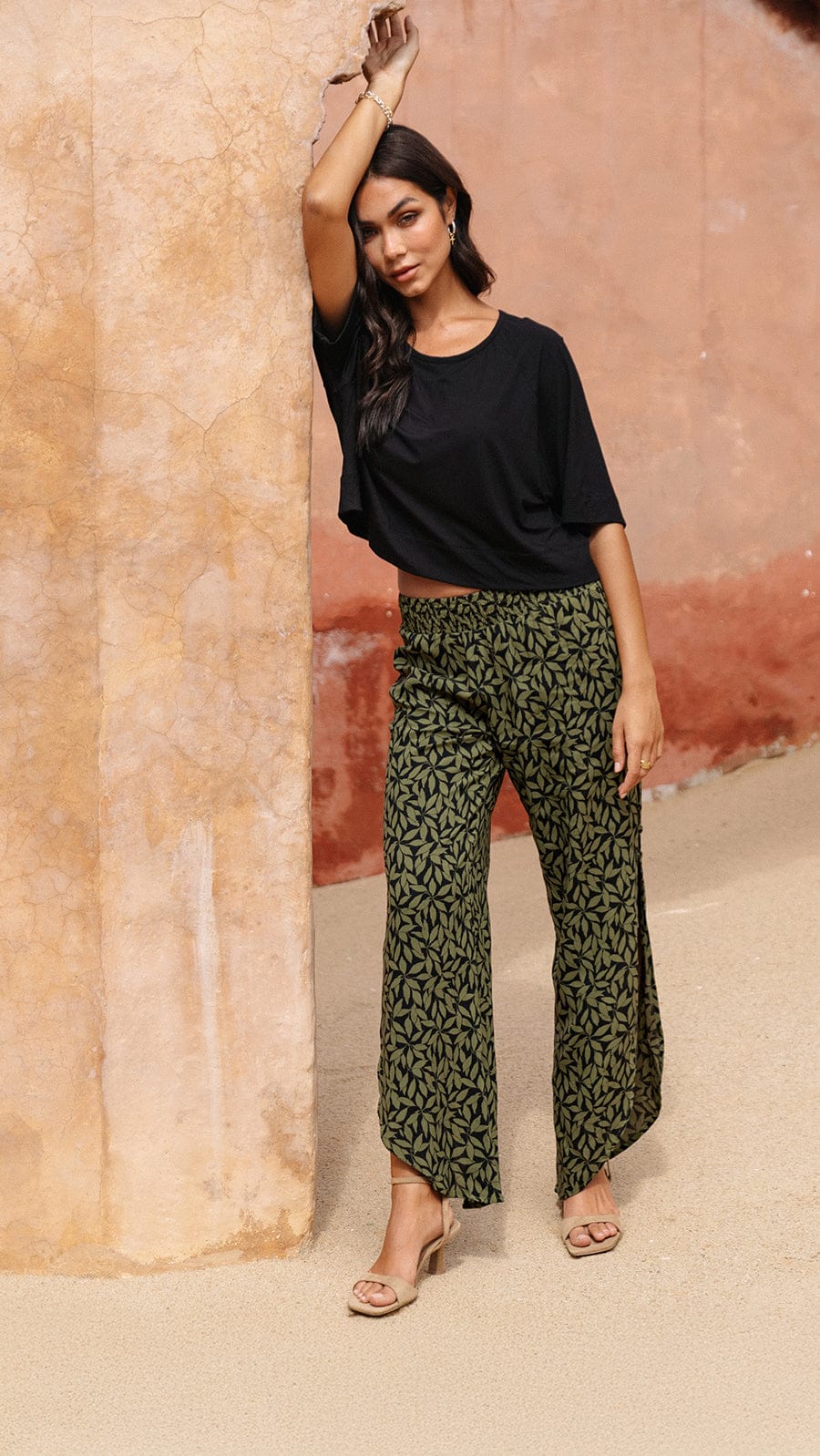 Stairway to Haven Pants - Petaline Black